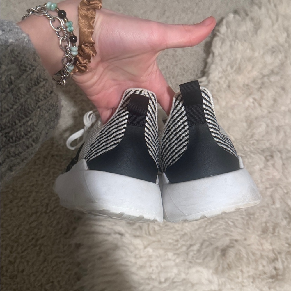 Adidas Men's Sneakers in Black and White - Picture 2 of 5
